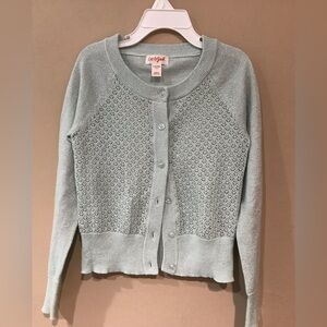 ☃️Cat & Jack Girl’s Pale Blue 74% Cotton/Polyester Metallic Blend Top, 6
